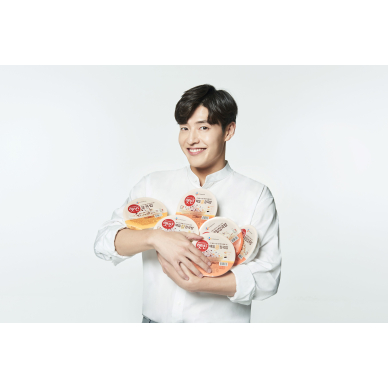 CJ제일제당, 햇반 새 모델로 배우 강하늘 기용… 잡곡밥 시장 확대 박차