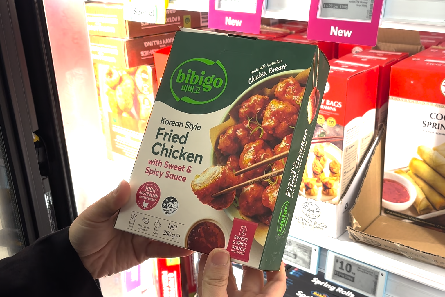호주 1위 대형마트 울워스(Woolworths)에서 판매 중인 ‘비비고 코리안 스타일 치킨’